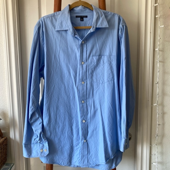 Four various blue and patterned button ups - Picture 6 of 8